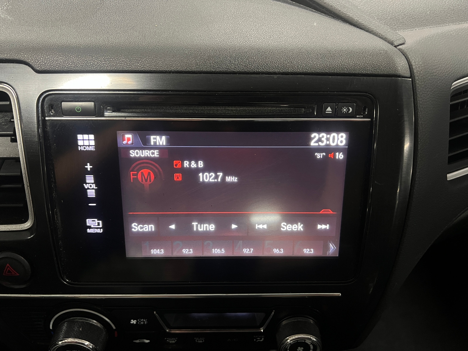 Thumbnail: 2015 Honda Civic - 4