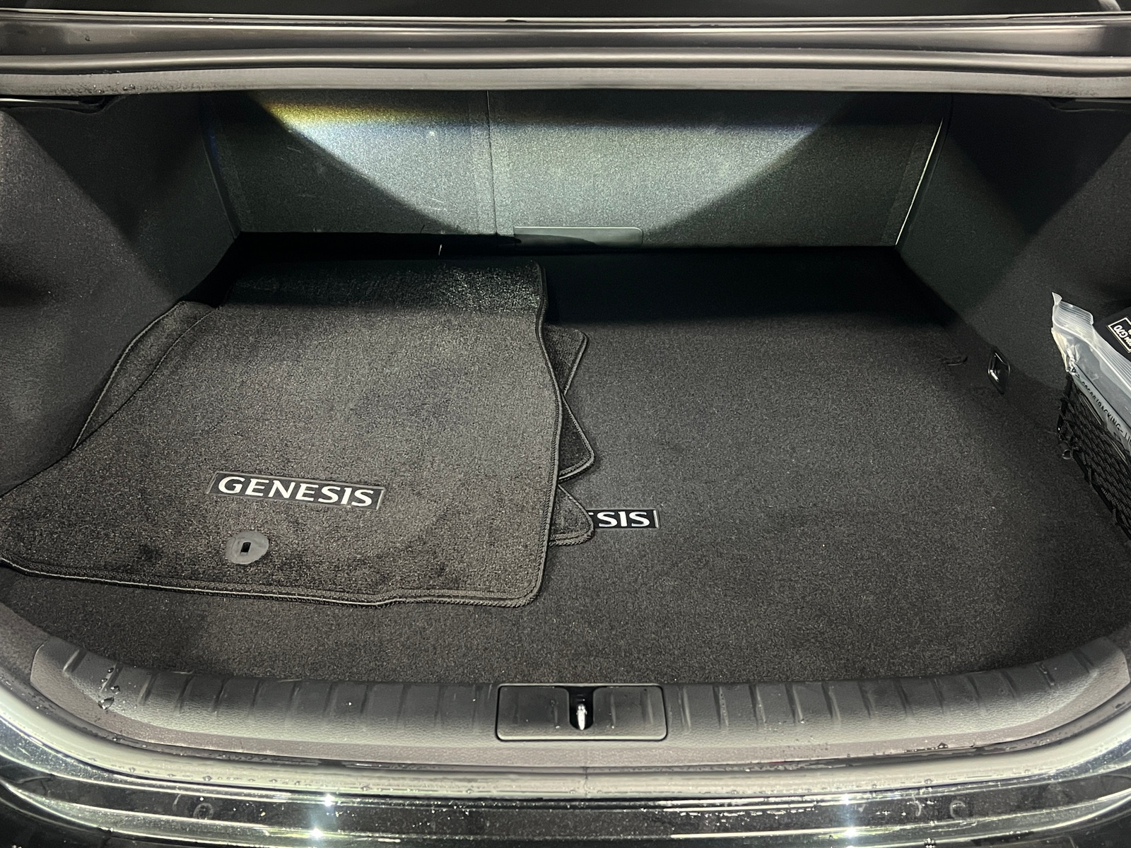 Thumbnail: 2024 Genesis G70 - 6