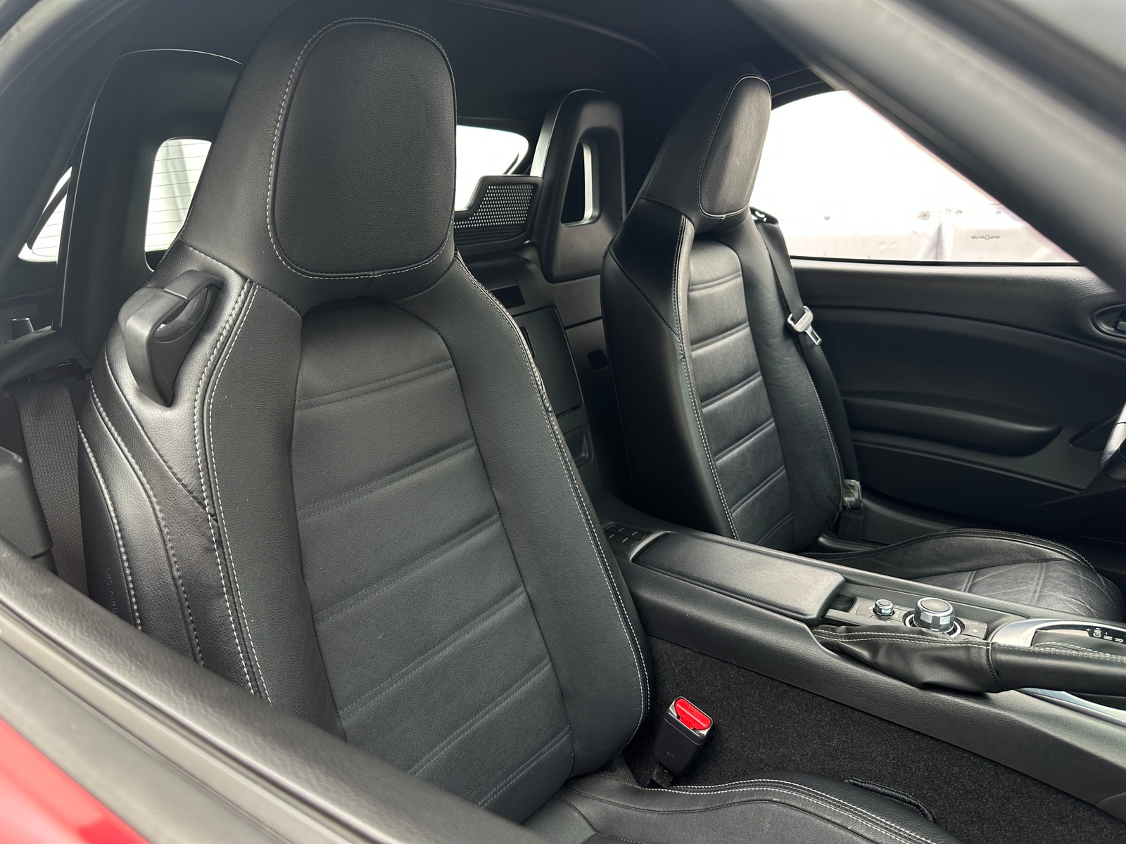 Thumbnail: 2017 Fiat 124 Spider - 2