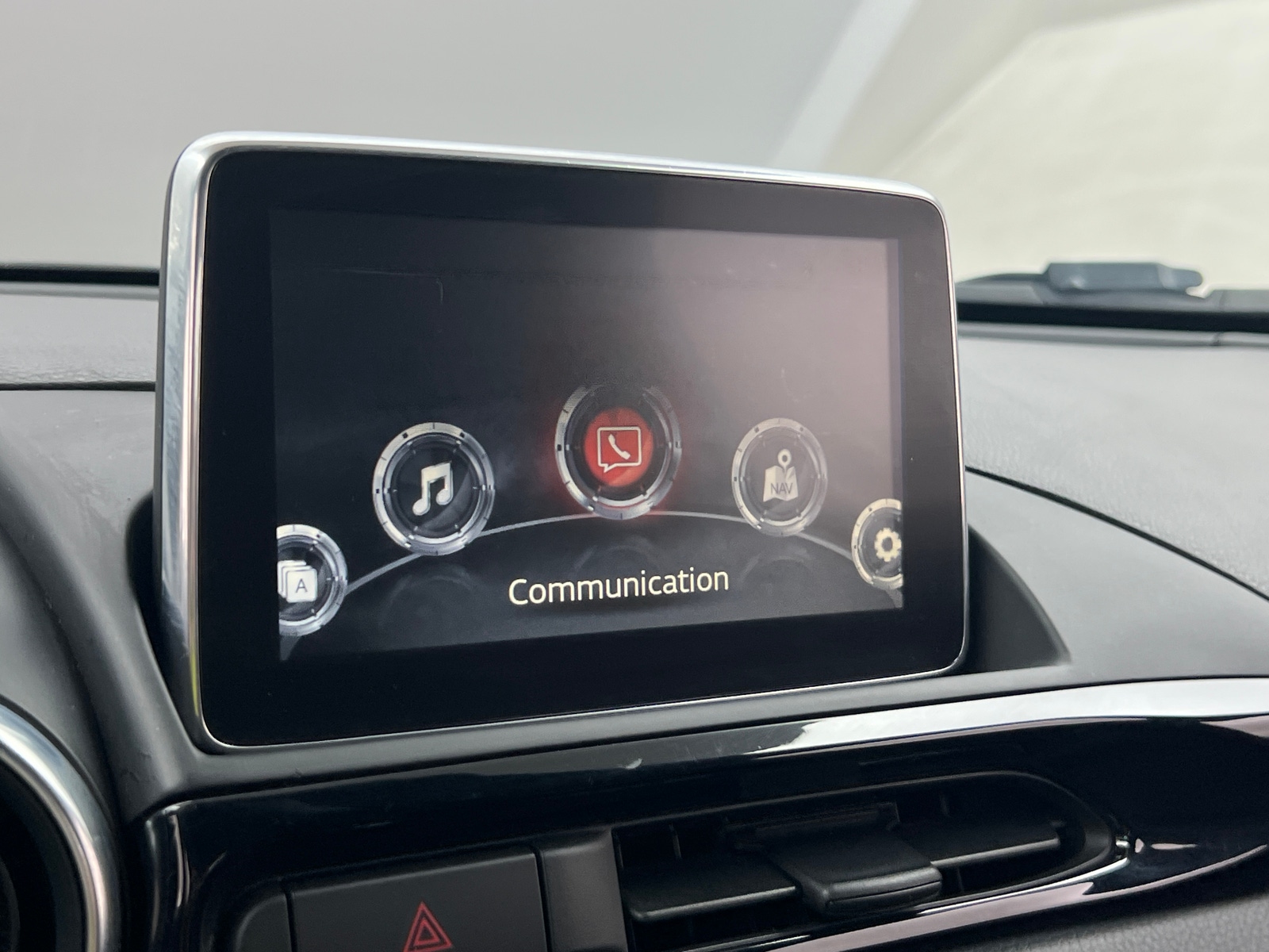 Thumbnail: 2017 Fiat 124 Spider - 4