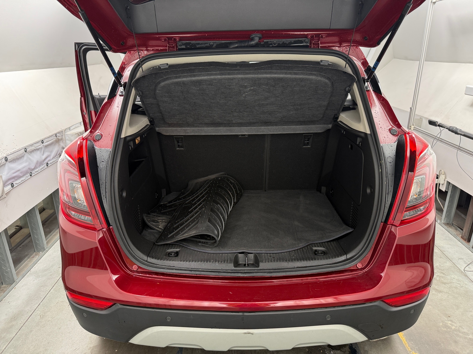 Thumbnail: 2022 Buick Encore - 6