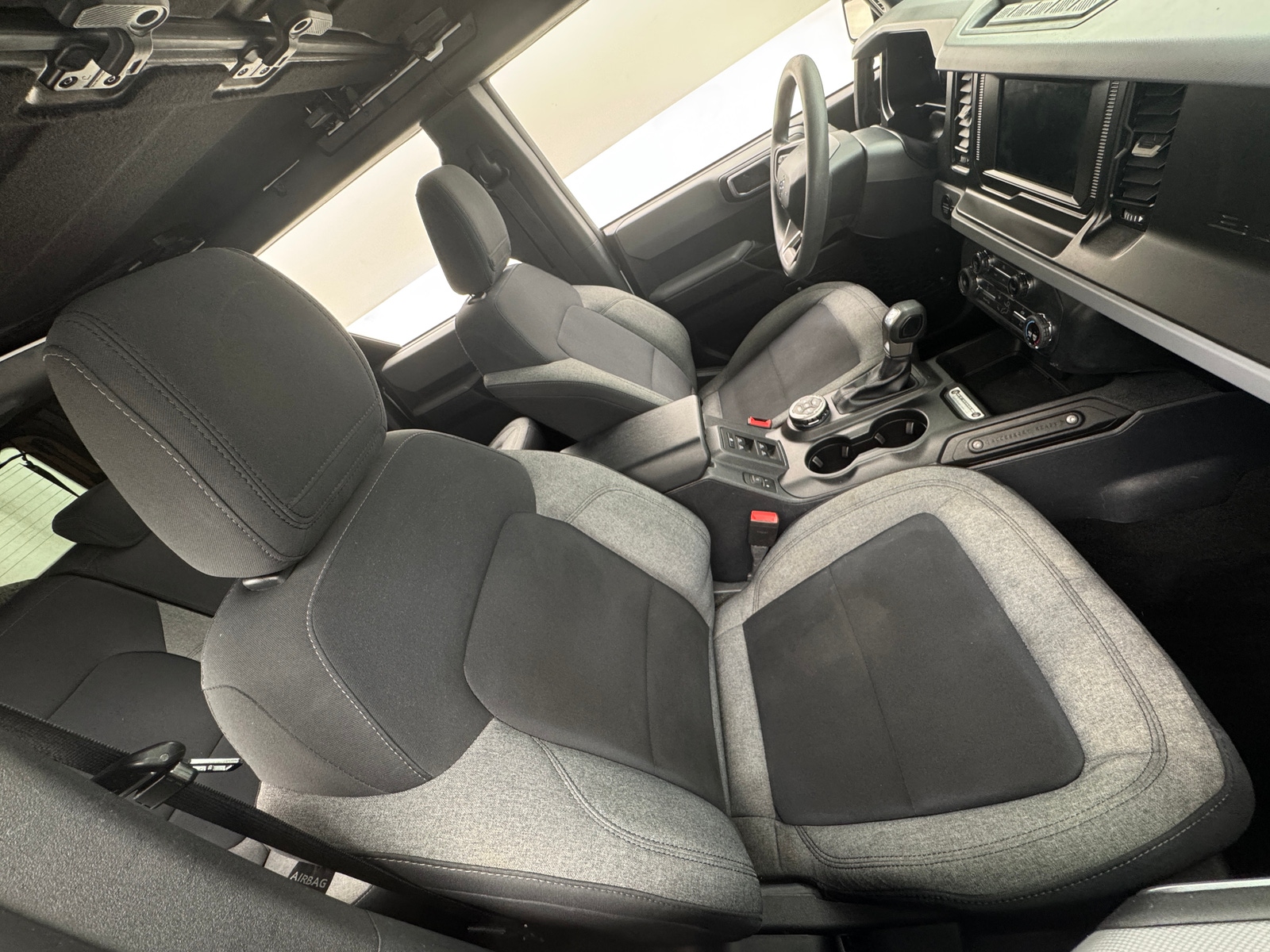 Thumbnail: 2022 Ford Bronco - 2