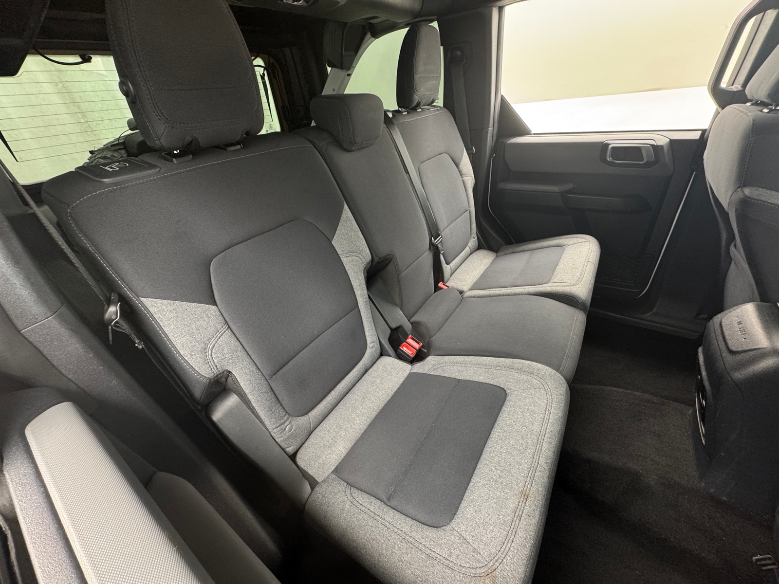 Thumbnail: 2022 Ford Bronco - 6