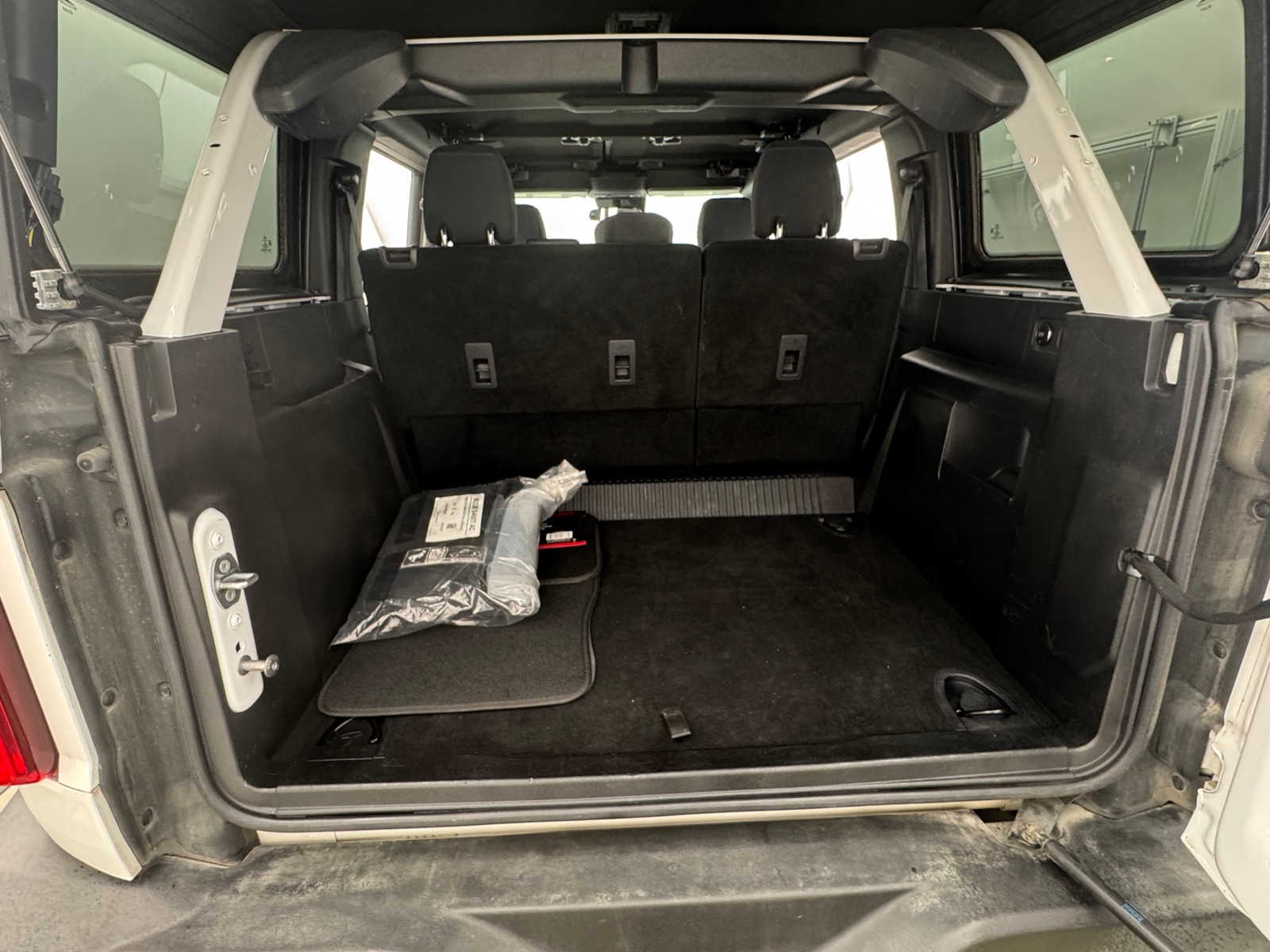 Thumbnail: 2022 Ford Bronco - 7