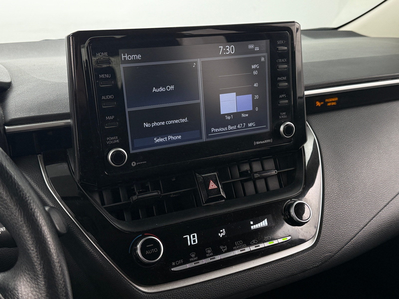 Thumbnail: 2022 Toyota Corolla - 4