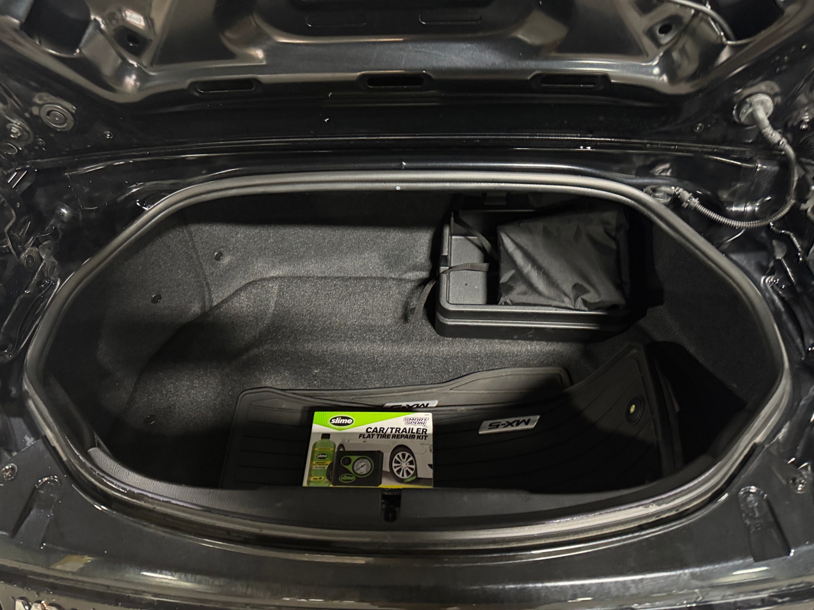 Thumbnail: 2022 Mazda MX-5 Miata - 5