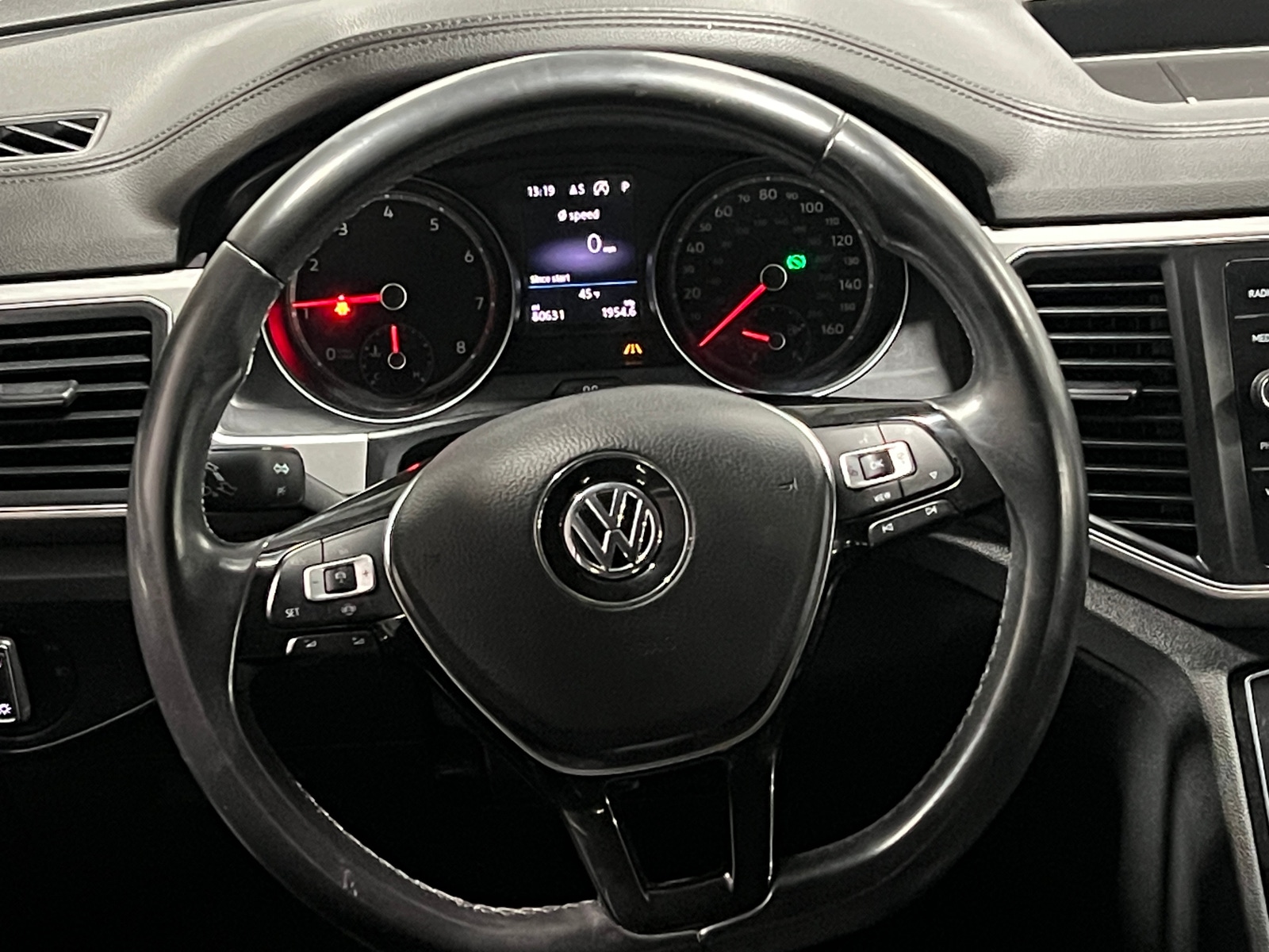Thumbnail: 2019 Volkswagen Atlas - 4