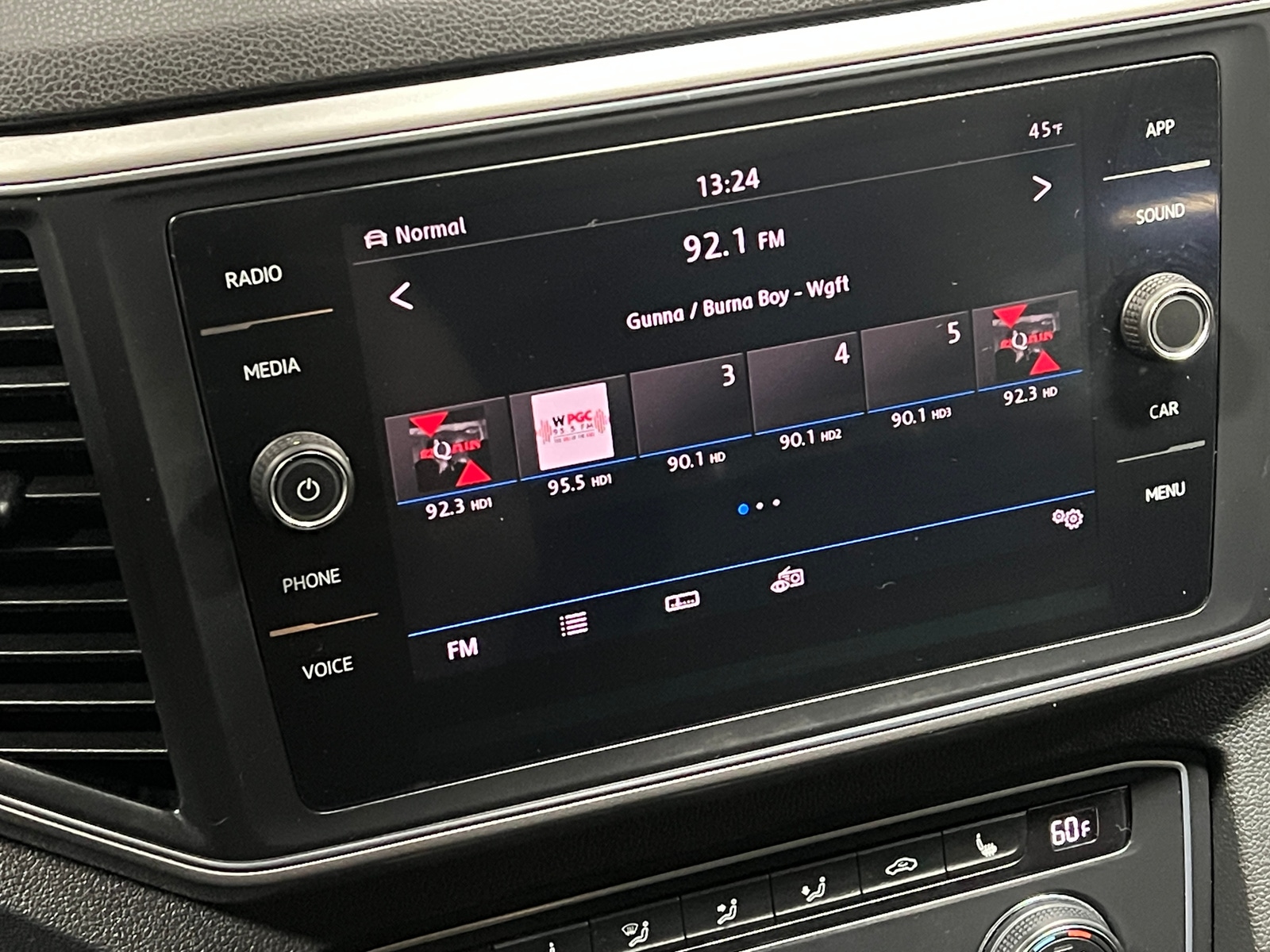 Thumbnail: 2019 Volkswagen Atlas - 3