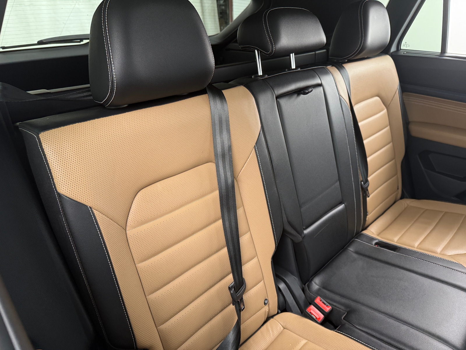 Thumbnail: 2022 Volkswagen Atlas - 5