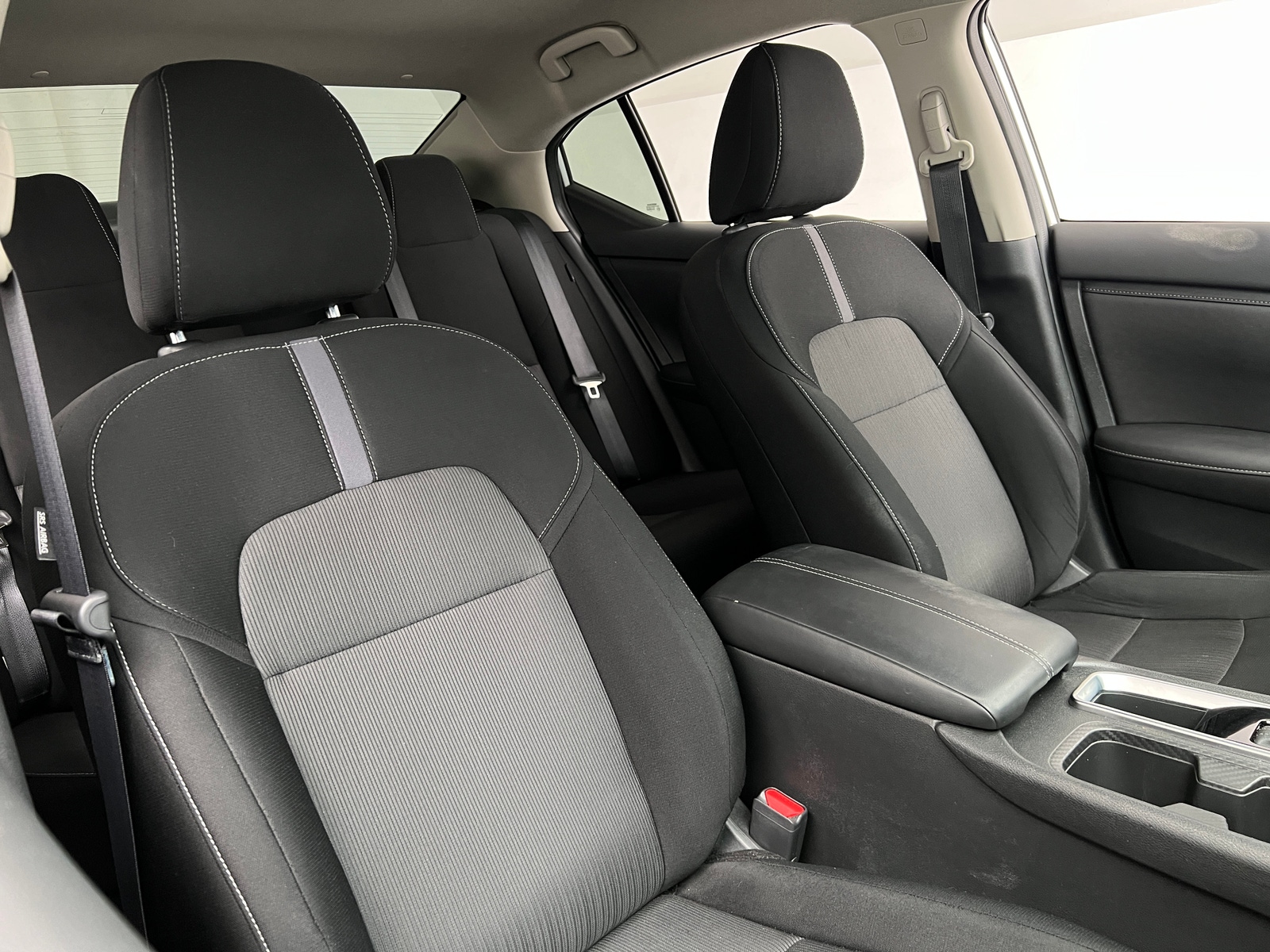 Thumbnail: 2022 Nissan Sentra - 2