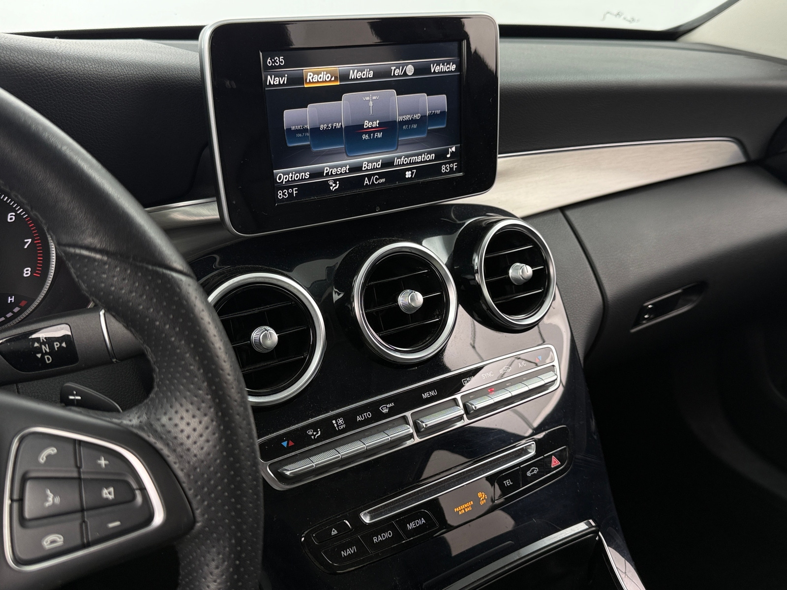 Thumbnail: 2018 Mercedes-Benz C-Class - 3