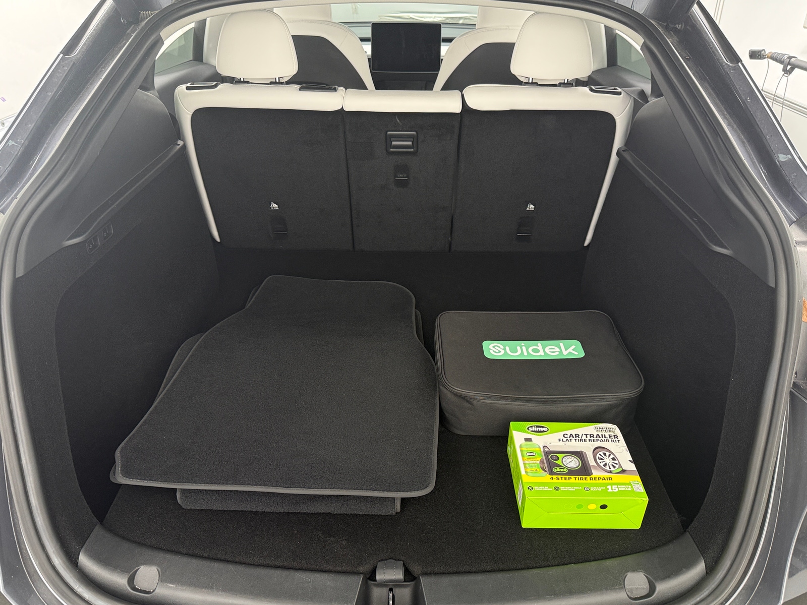 Thumbnail: 2023 Tesla Model Y - 6