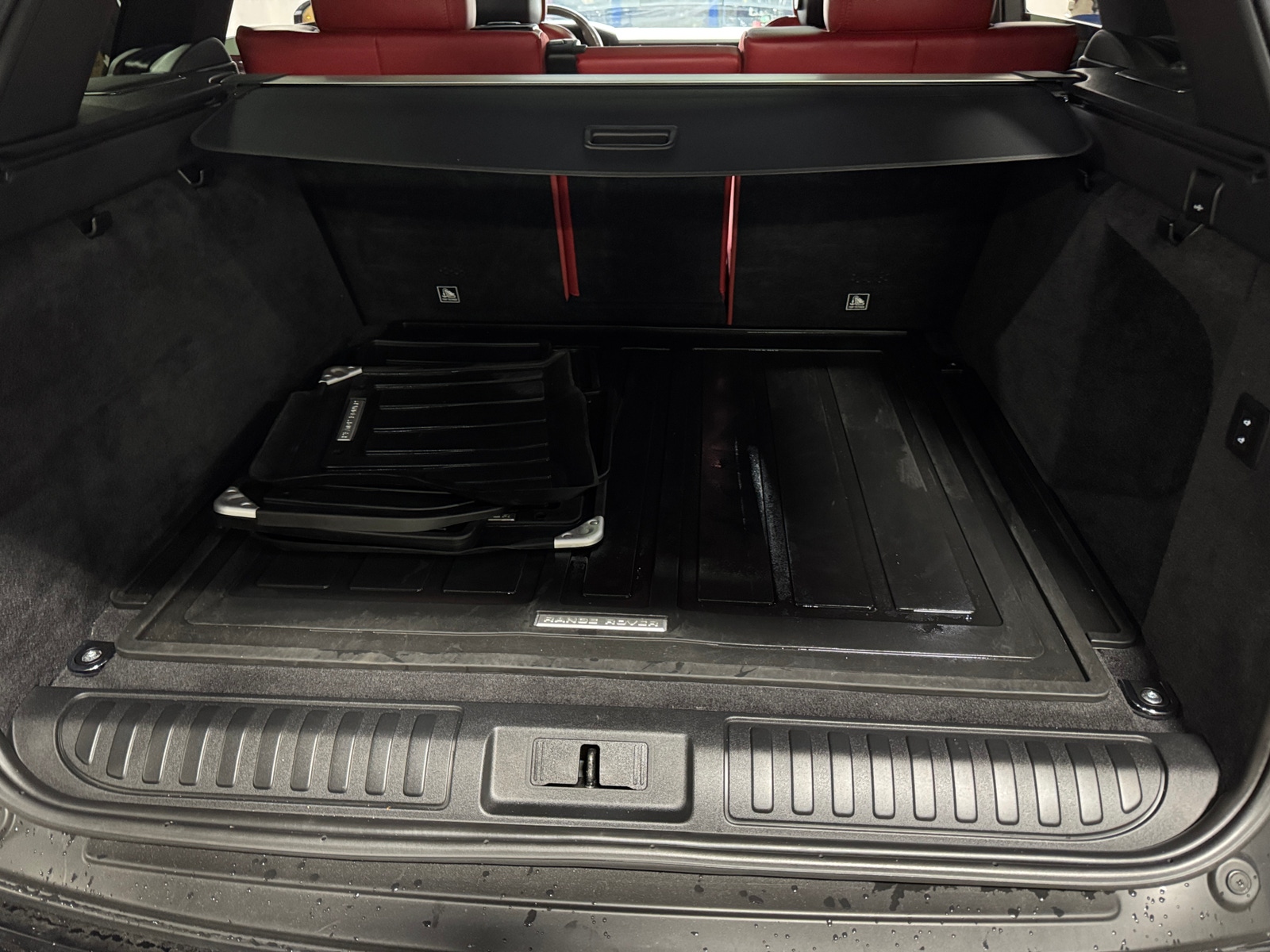 Thumbnail: 2022 Land Rover Range Rover Sport - 6