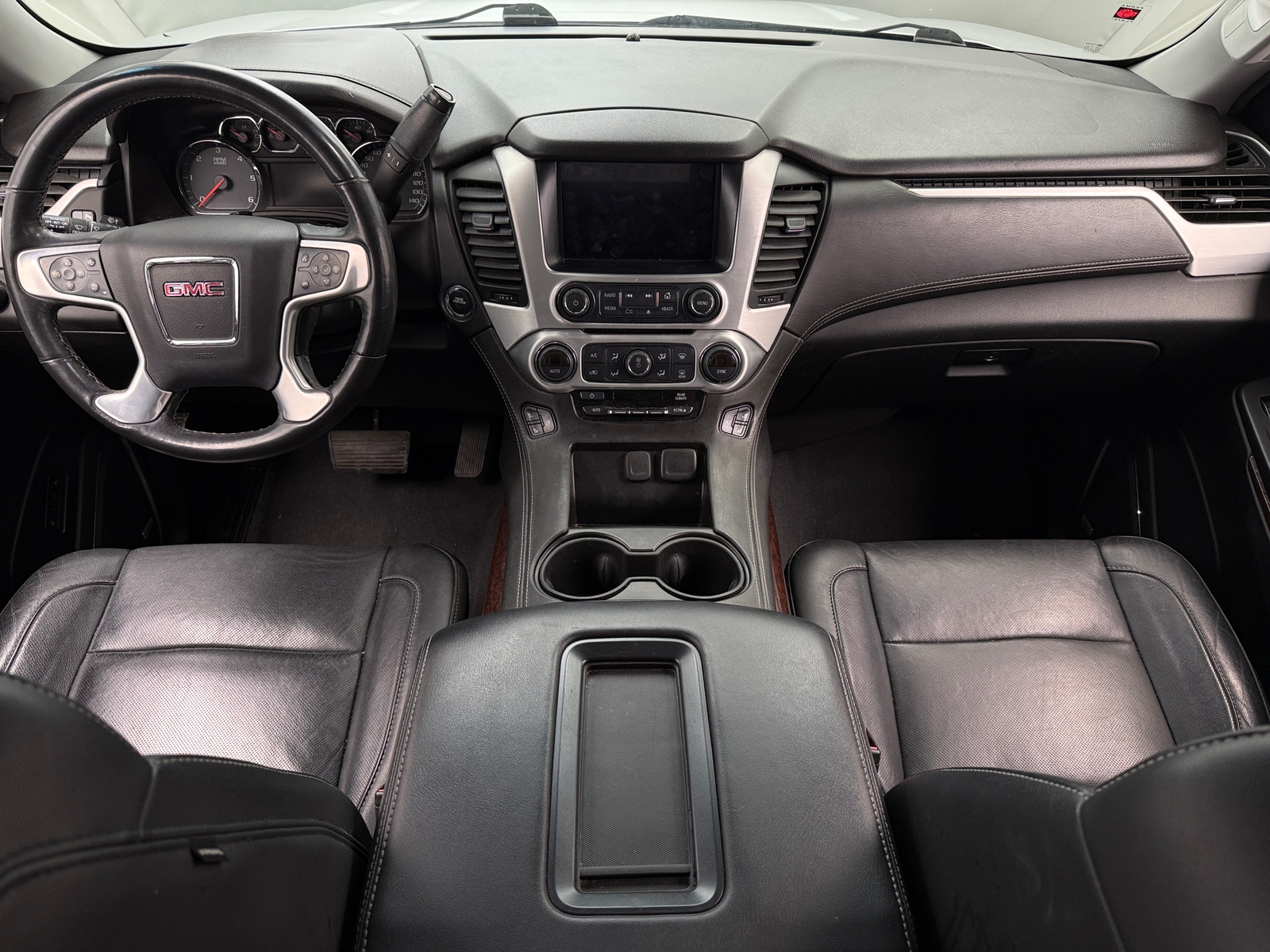 Thumbnail: 2019 GMC Yukon XL - 2