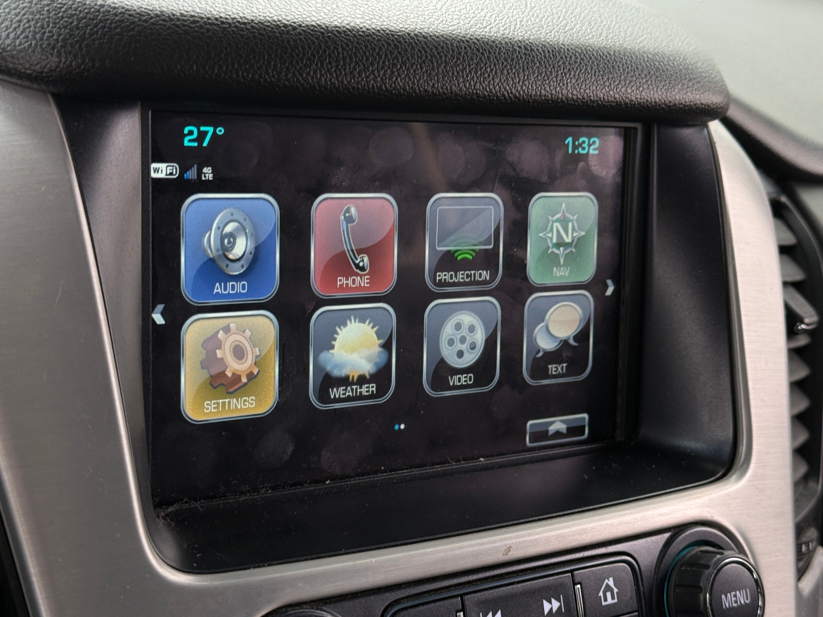 Thumbnail: 2019 GMC Yukon XL - 3