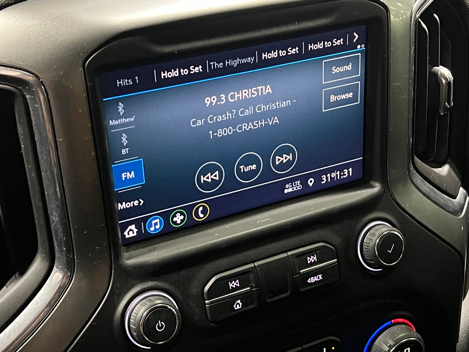 Thumbnail: 2022 Chevrolet Silverado 1500 - 4