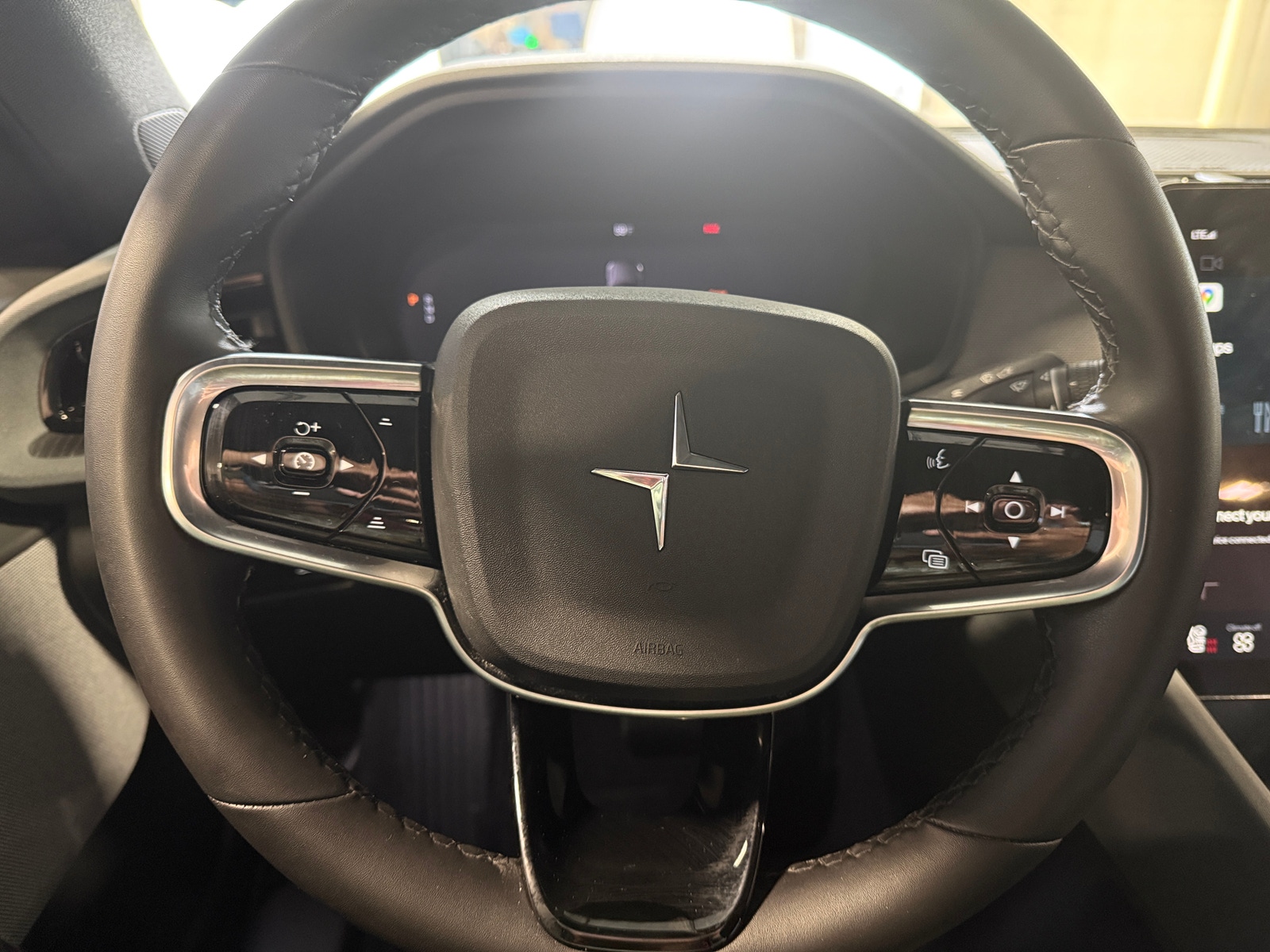 Thumbnail: 2021 Polestar 2 - 5