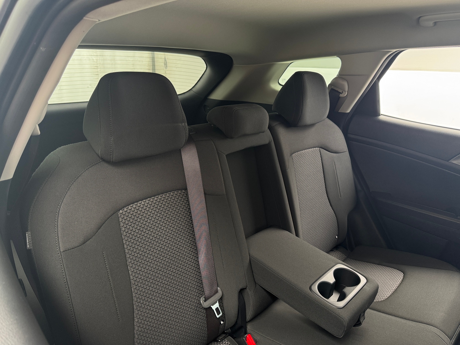 Thumbnail: 2024 Kia Sportage - 6