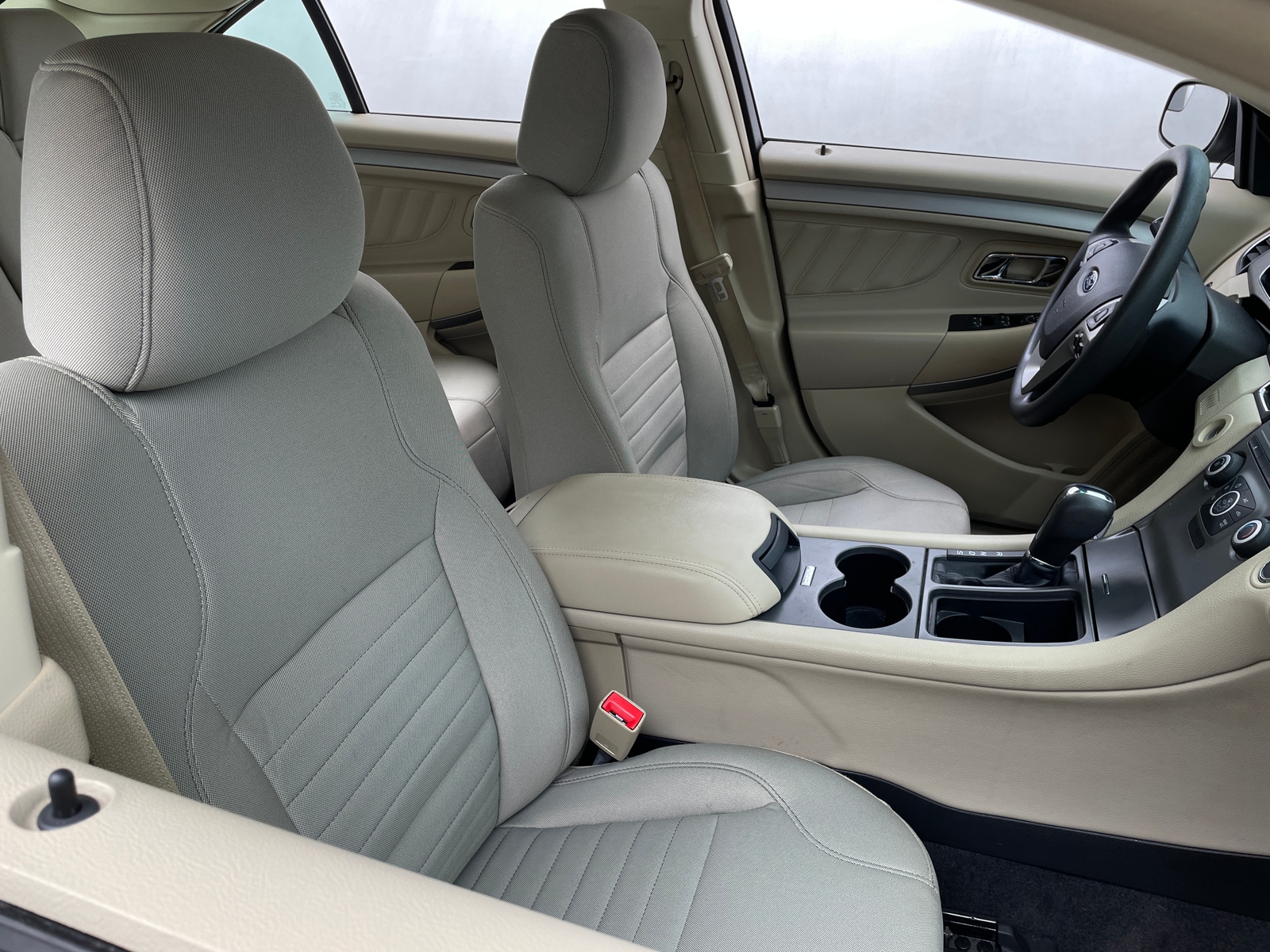 Thumbnail: 2018 Ford Taurus - 2