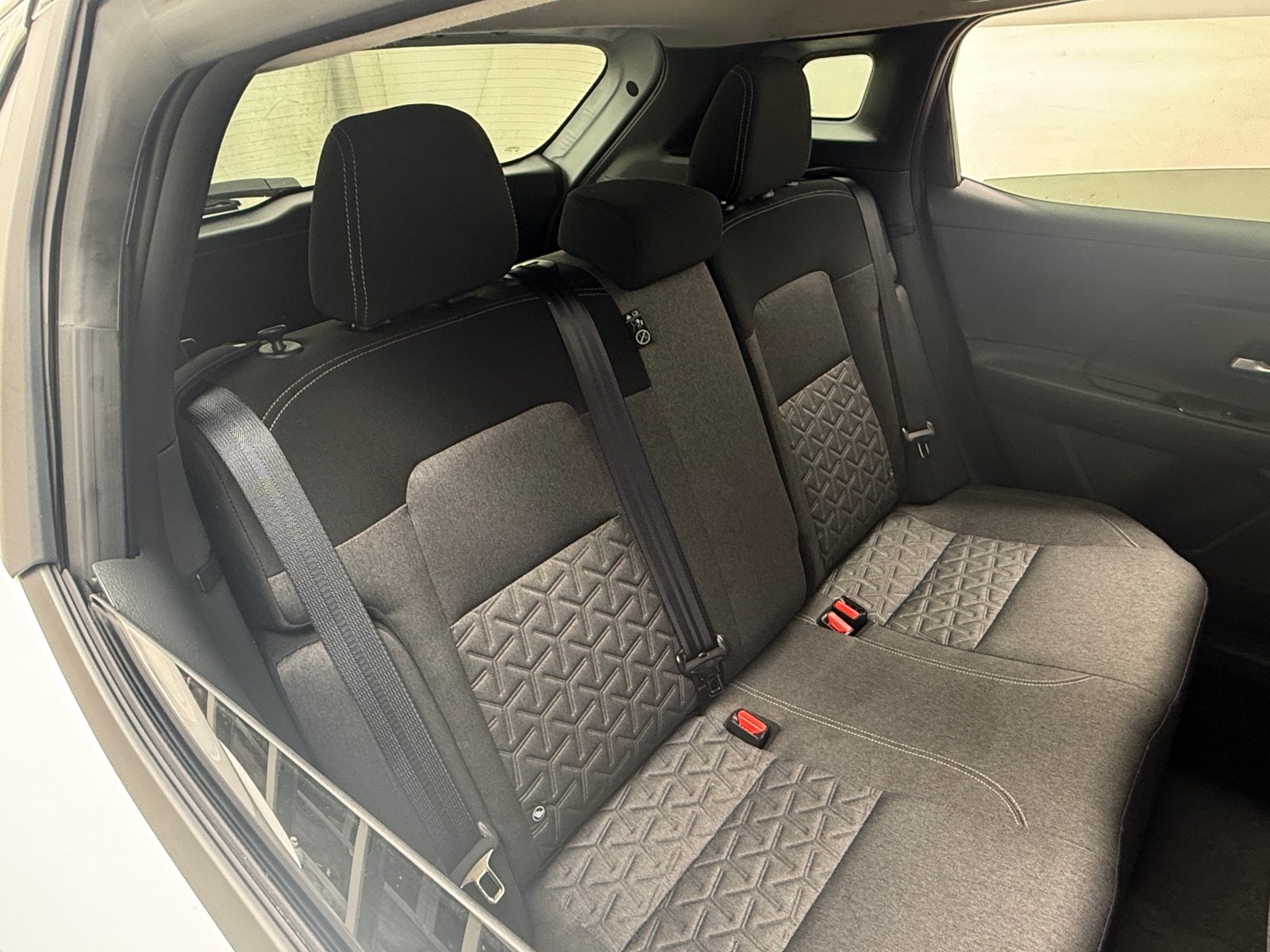 Thumbnail: 2025 Nissan Kicks - 5