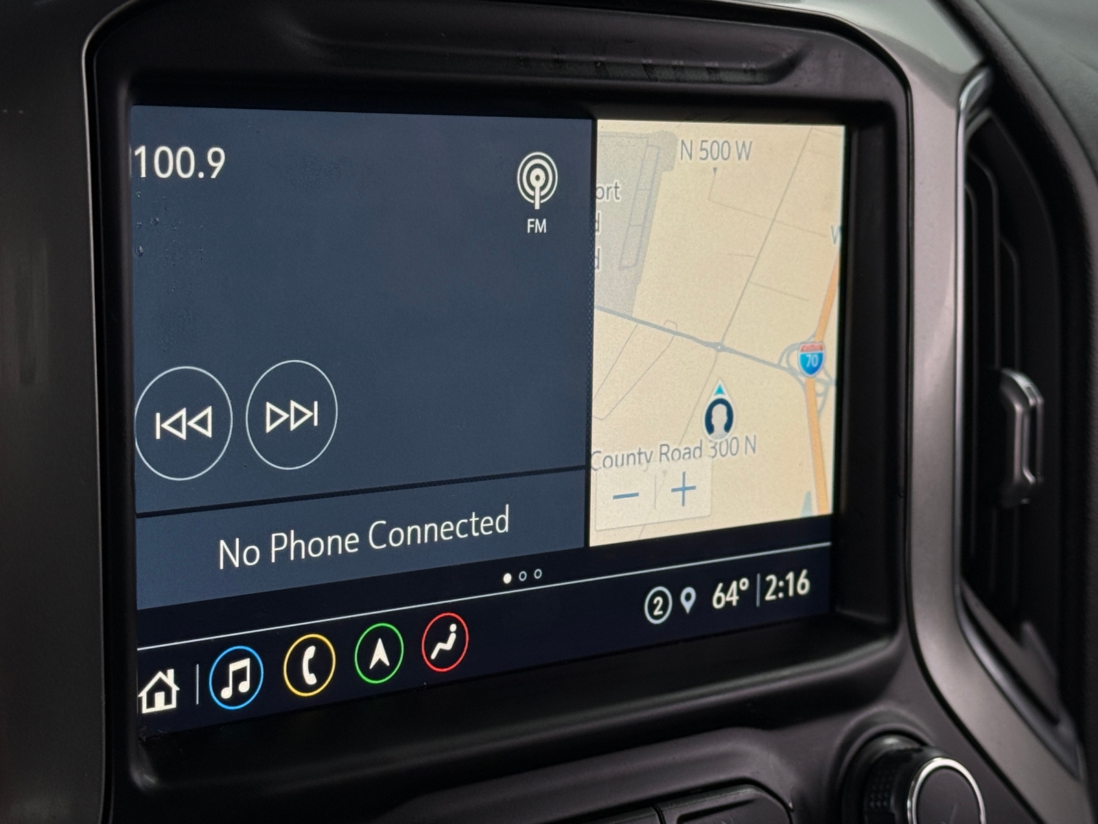 Thumbnail: 2021 Chevrolet Silverado 1500 - 3