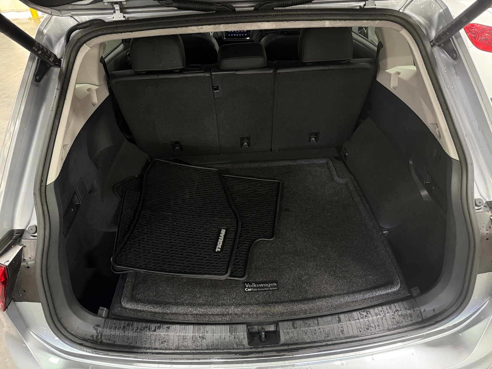 Thumbnail: 2022 Volkswagen Tiguan - 6