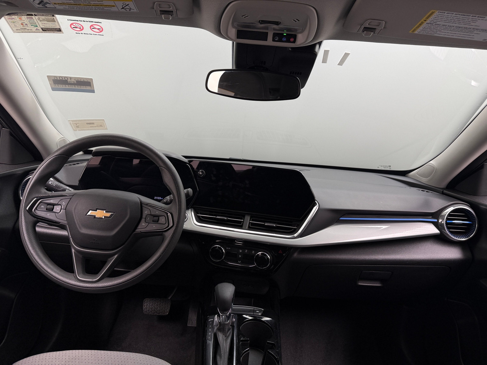 Thumbnail: 2025 Chevrolet Trax - 3