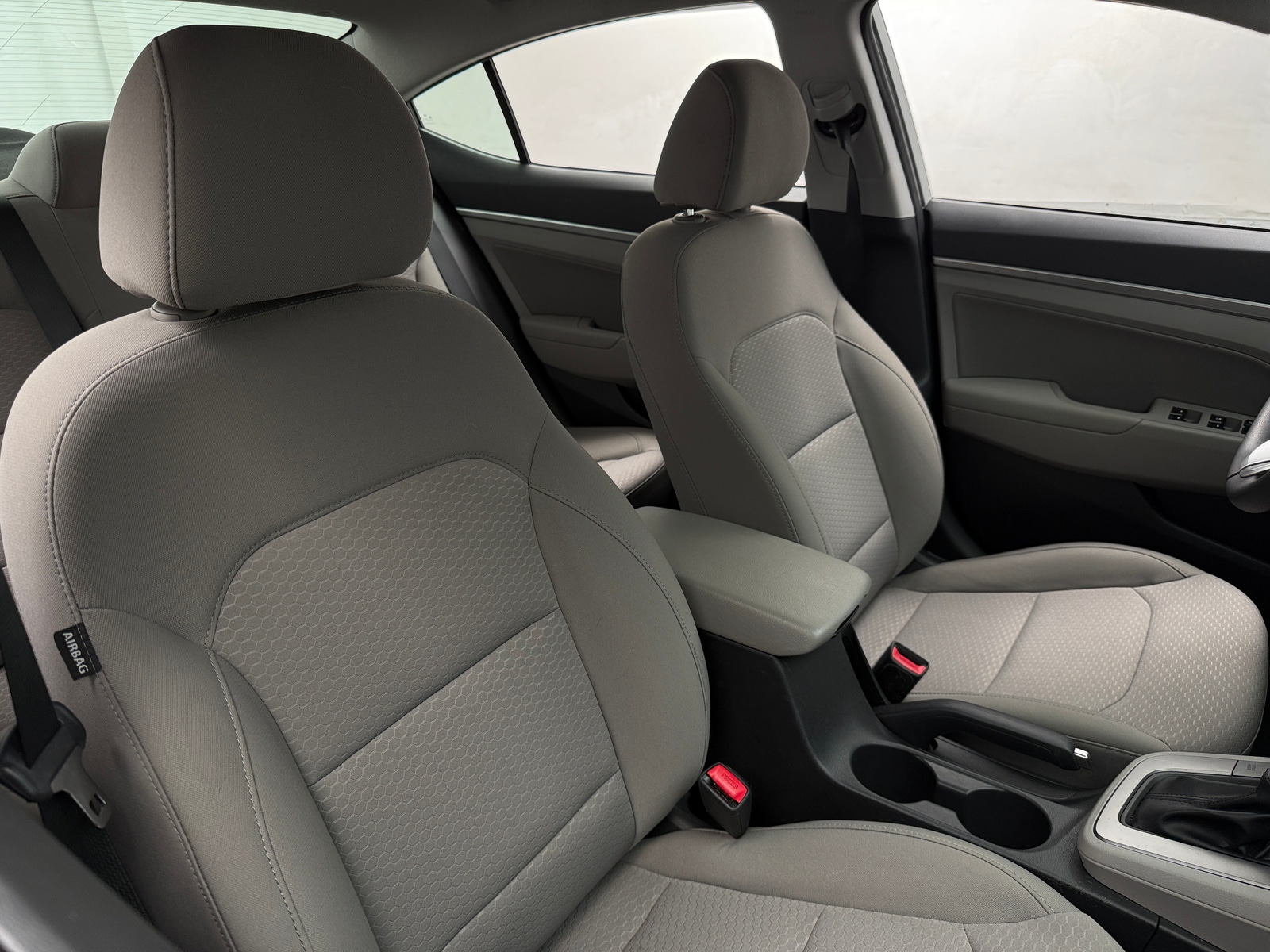 Thumbnail: 2020 Hyundai Elantra - 2