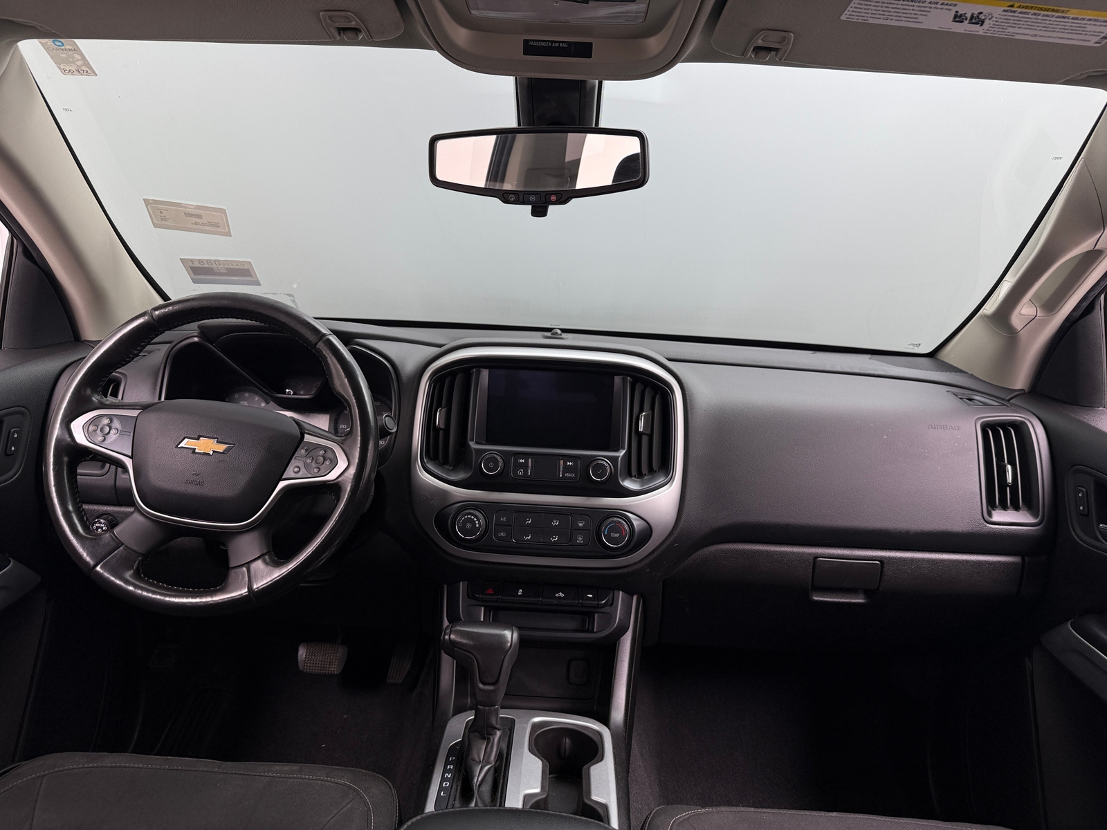 Thumbnail: 2019 Chevrolet Colorado - 3