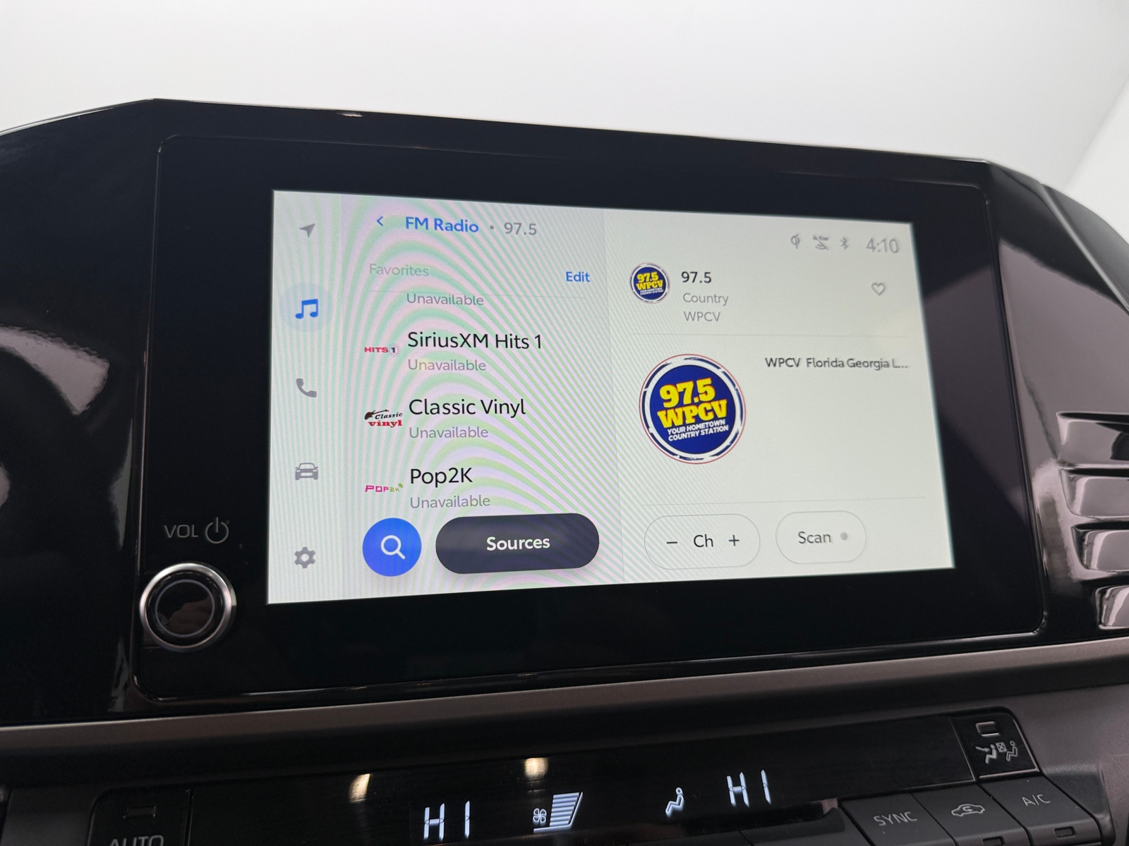Thumbnail: 2025 Toyota Camry - 4