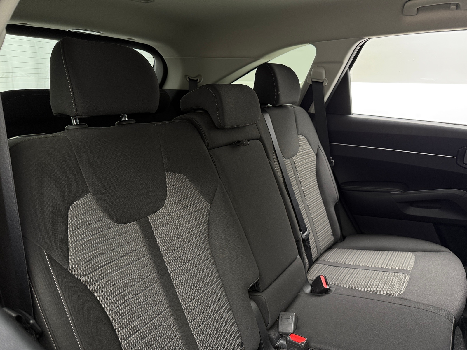 Thumbnail: 2022 Kia Sorento - 6