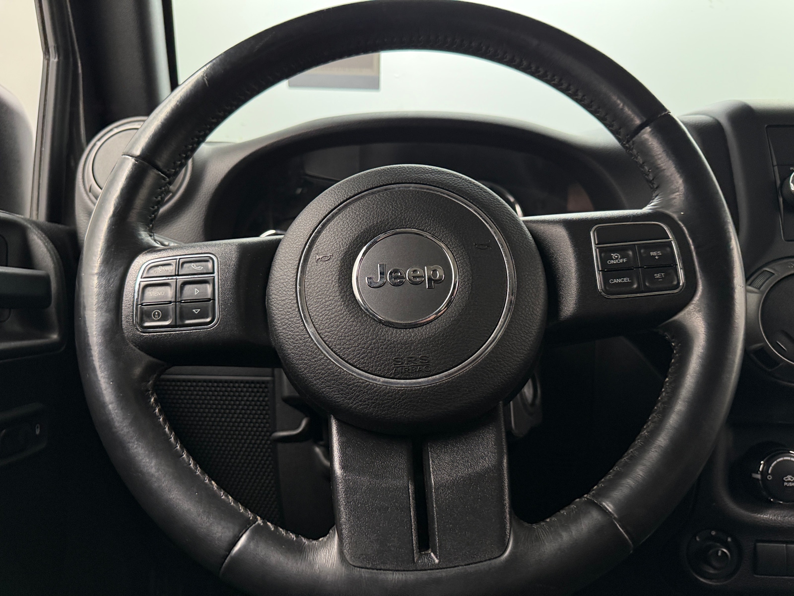 Thumbnail: 2017 Jeep Wrangler - 5