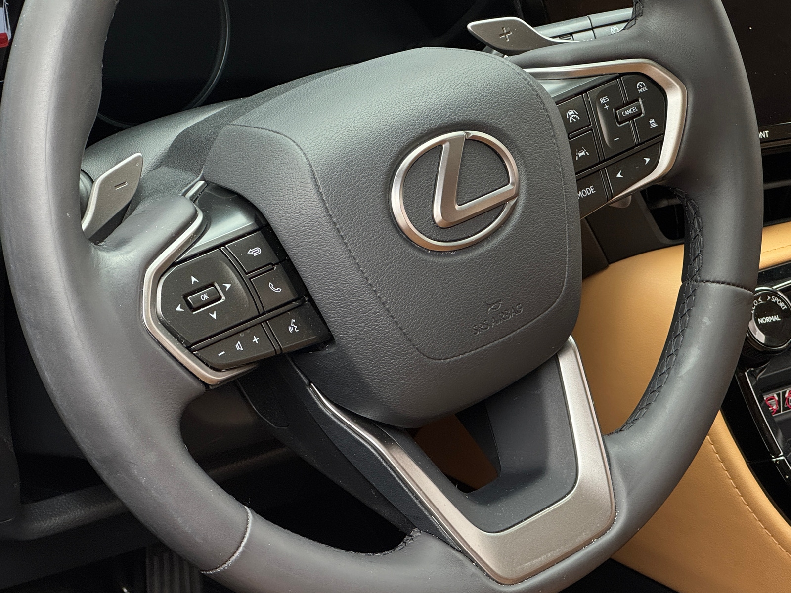 Thumbnail: 2023 Lexus NX - 4