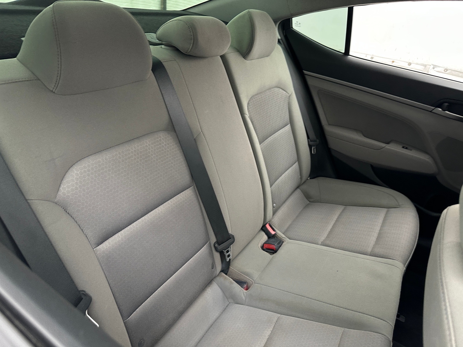 Thumbnail: 2017 Hyundai Elantra - 6