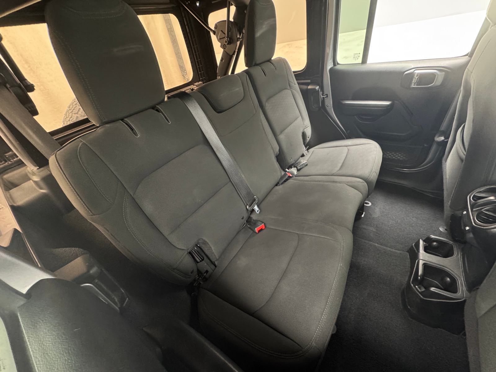 Thumbnail: 2018 Jeep Wrangler - 6