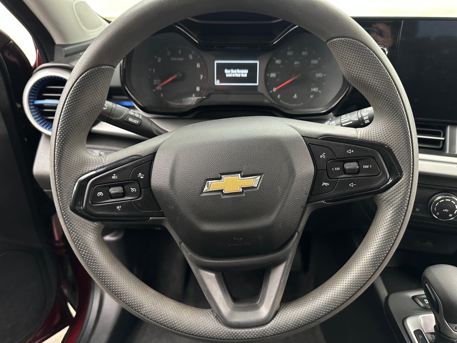 Thumbnail: 2025 Chevrolet Trax - 5