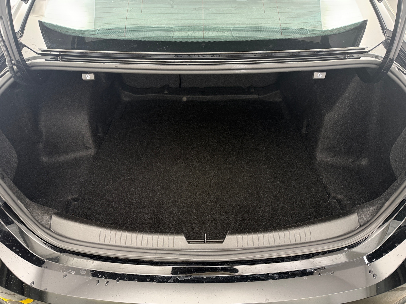 Thumbnail: 2024 Chevrolet Malibu - 6