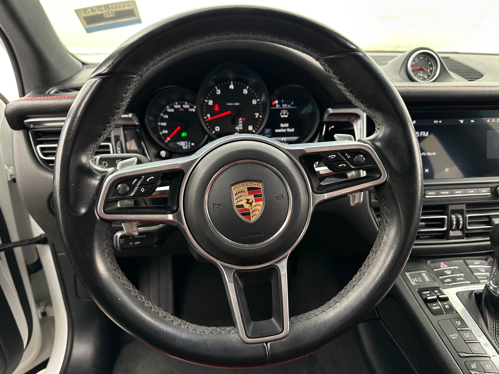 Thumbnail: 2020 Porsche Macan - 4