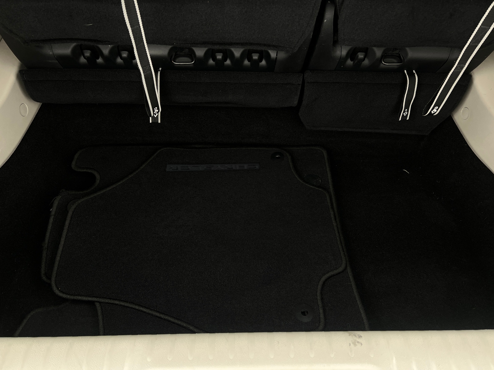 Thumbnail: 2017 Chrysler Pacifica - 7