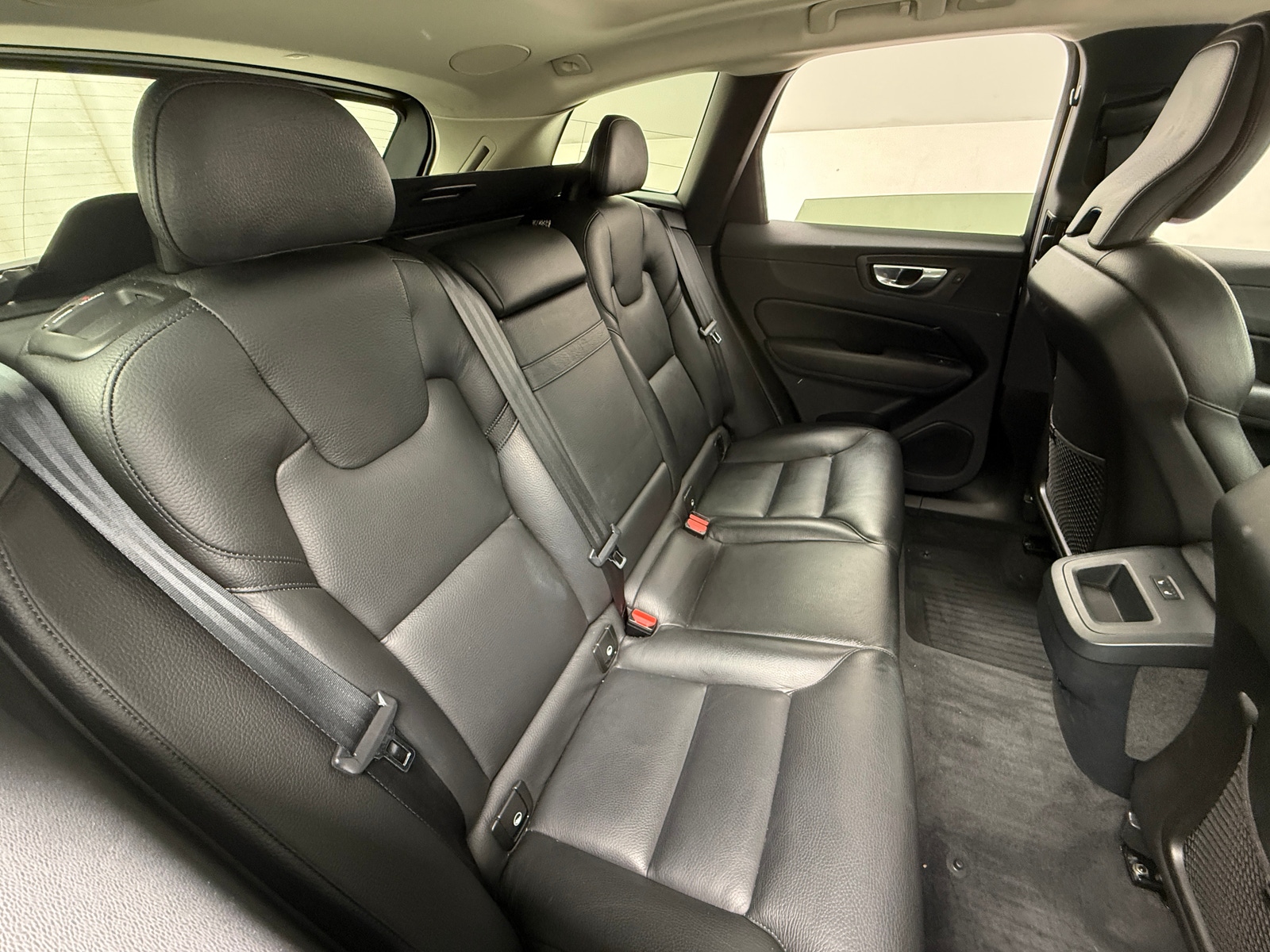 Thumbnail: 2019 Volvo XC60 - 5