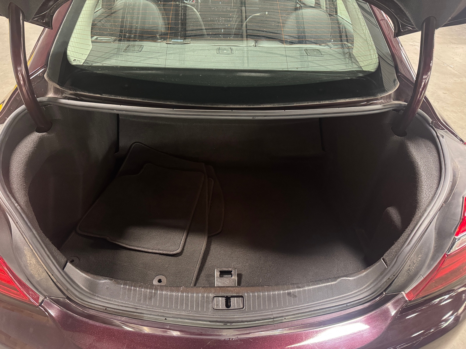 Thumbnail: 2017 Buick Regal - 6