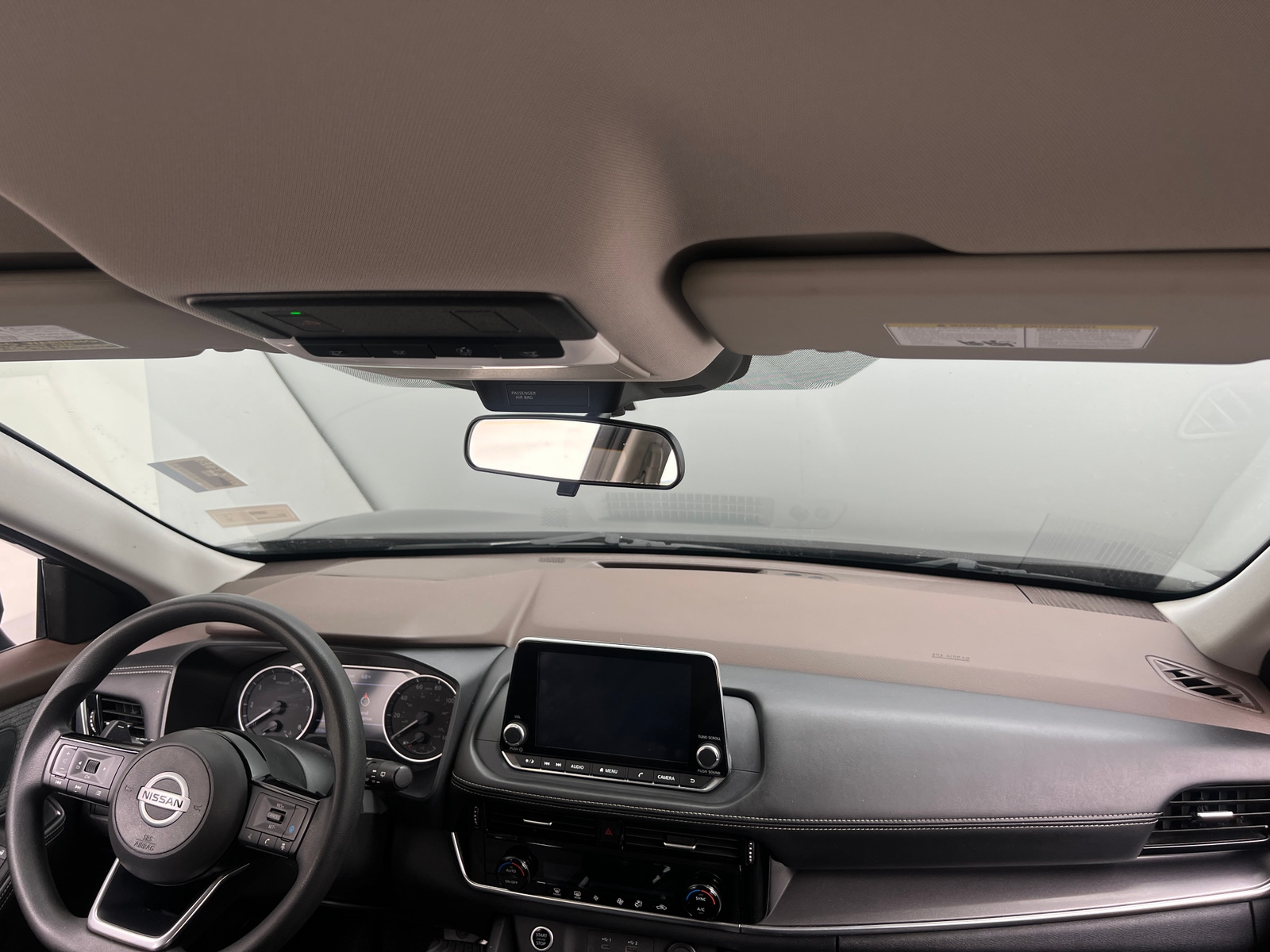 Thumbnail: 2021 Nissan Rogue - 3