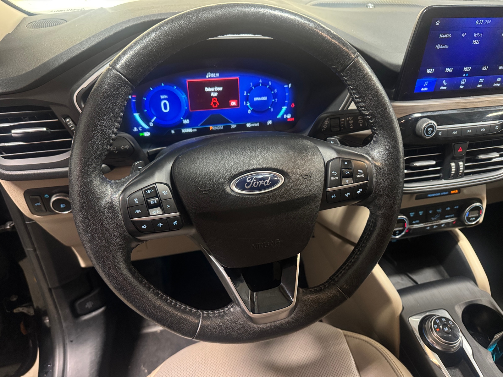 Thumbnail: 2020 Ford Escape - 4