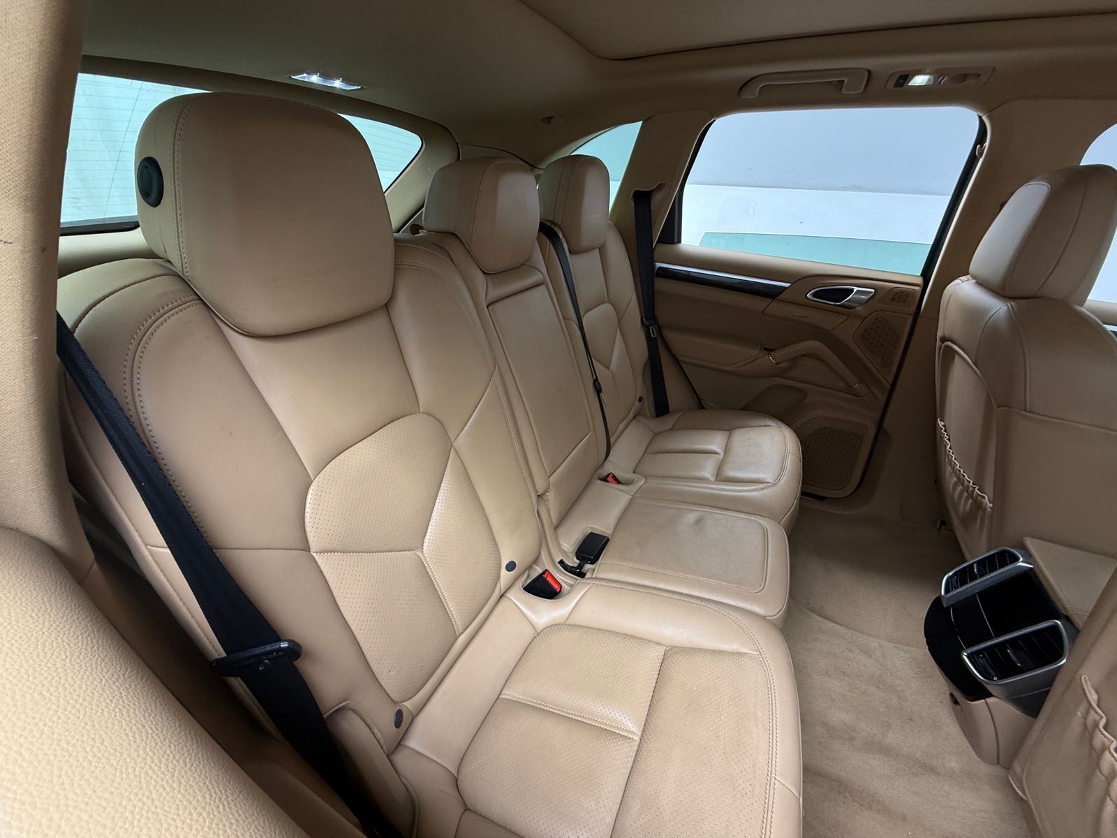 Thumbnail: 2015 Porsche Cayenne - 5