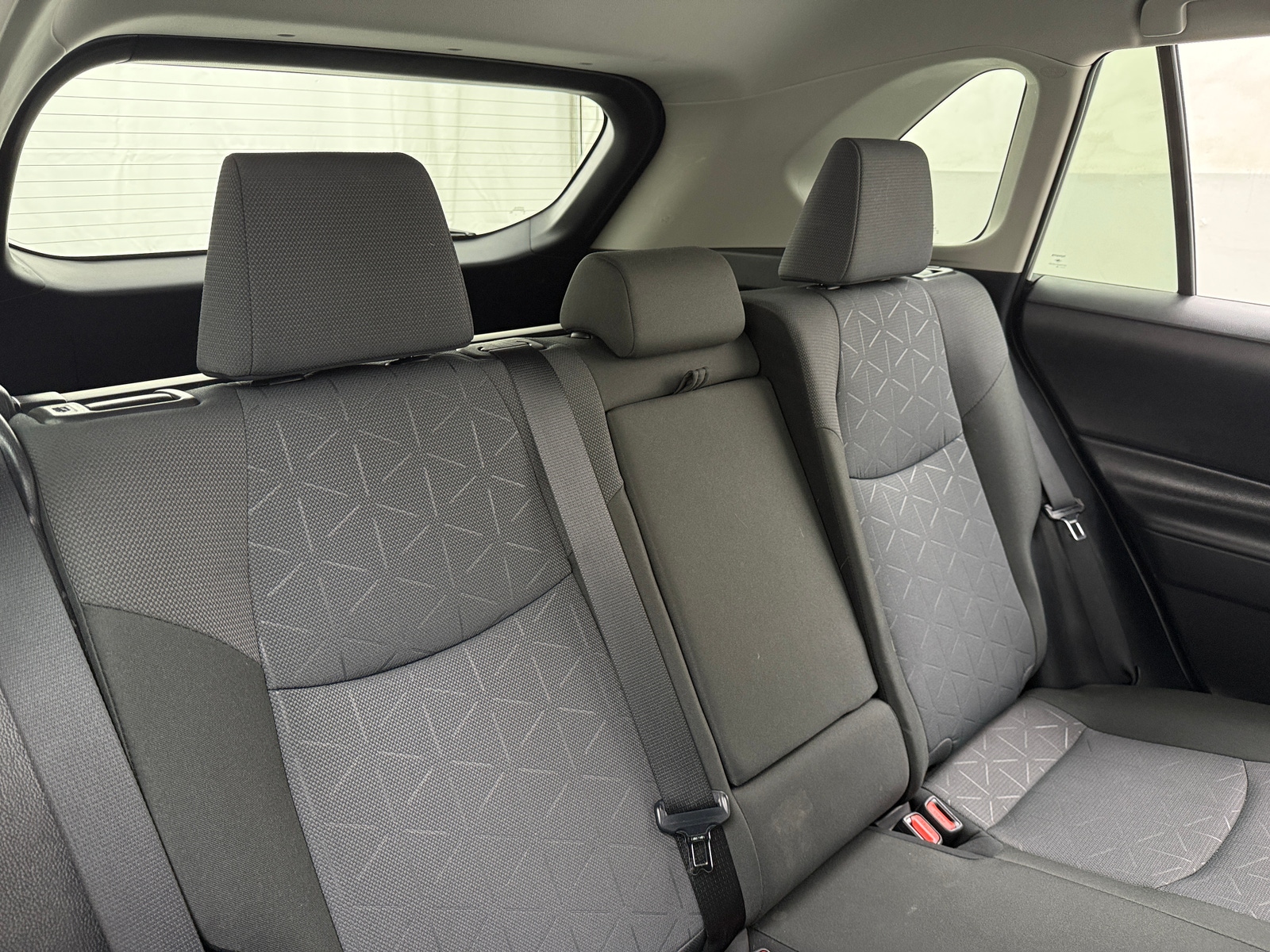 Thumbnail: 2025 Toyota RAV4 - 6