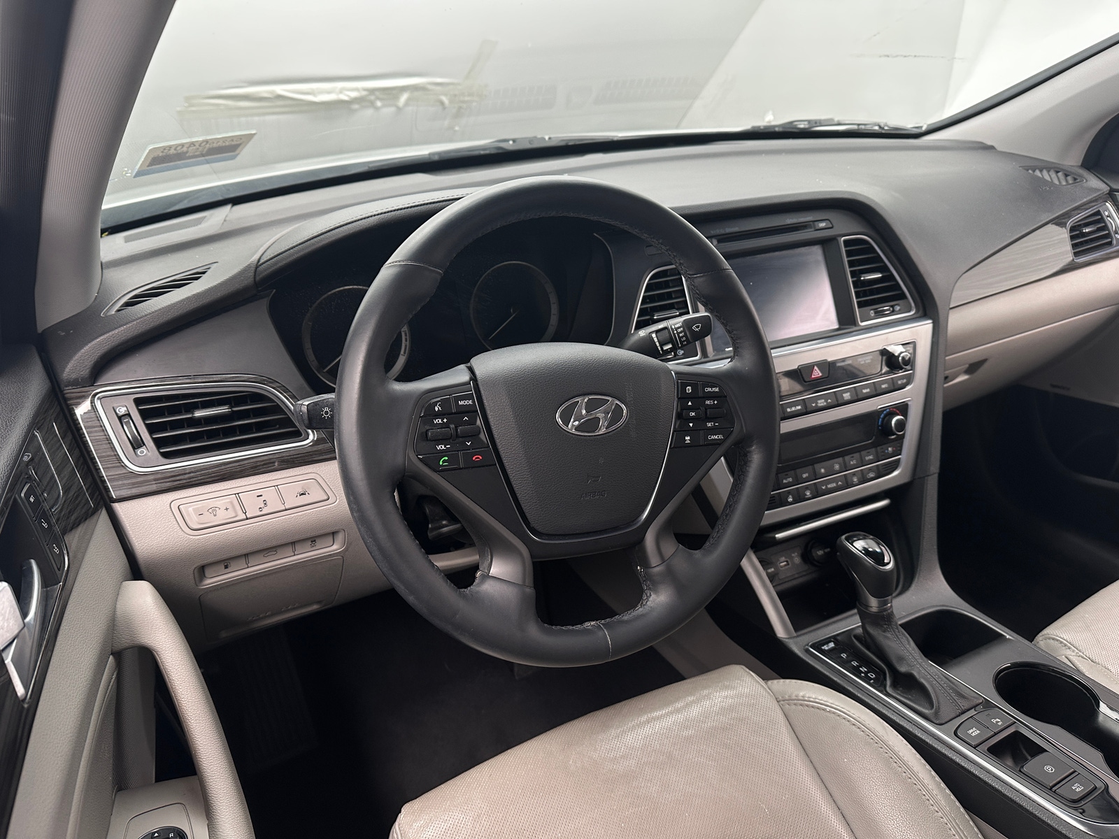 Thumbnail: 2015 Hyundai Sonata - 4