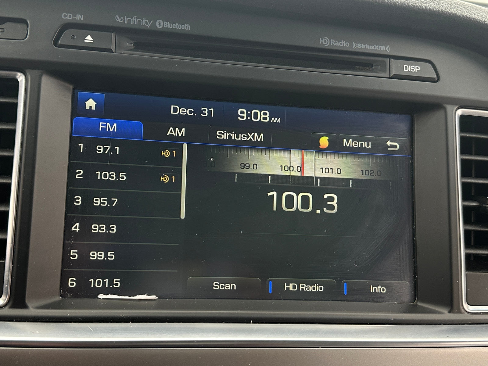 Thumbnail: 2015 Hyundai Sonata - 3