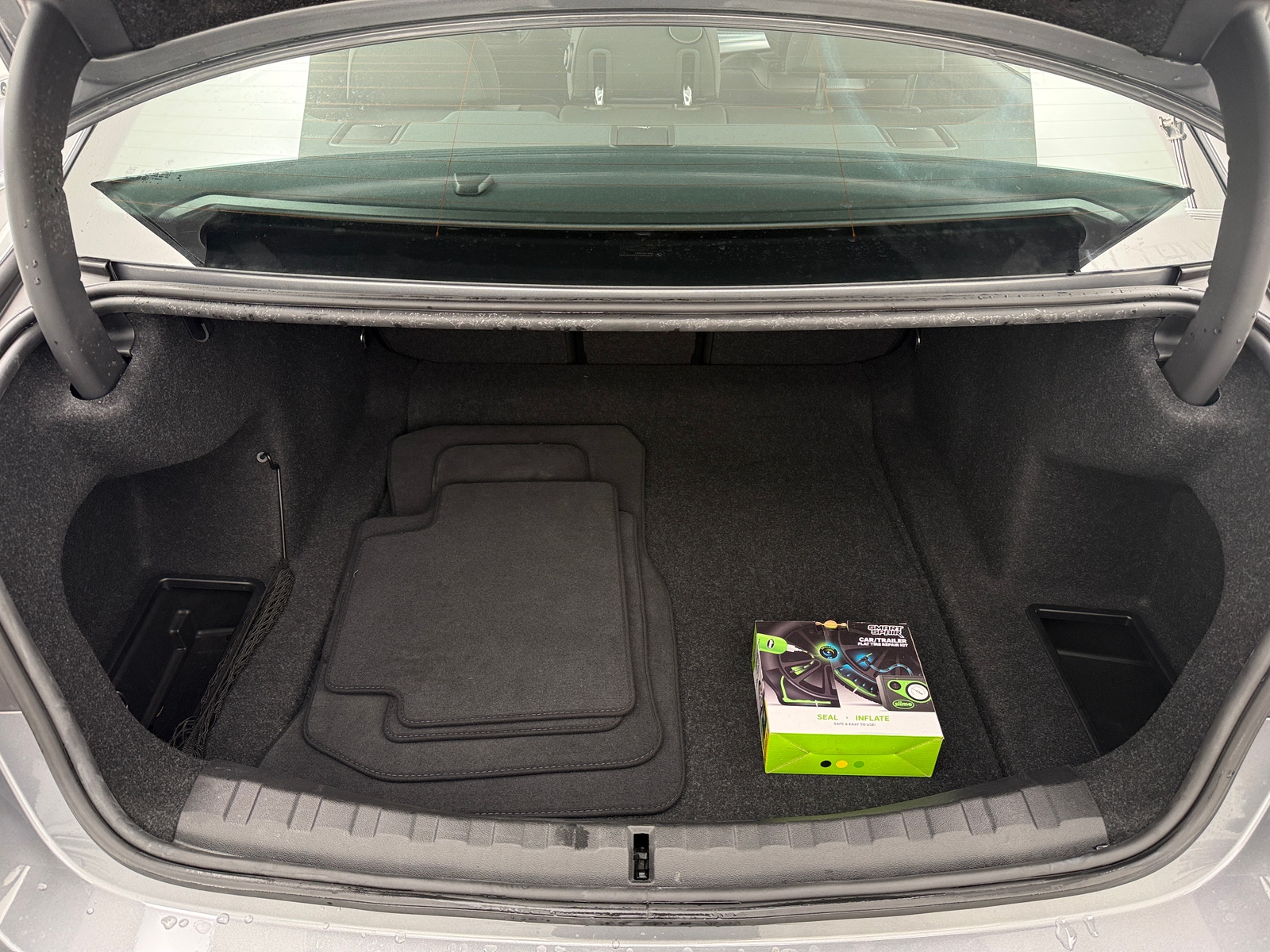 Thumbnail: 2025 BMW 3 Series - 6