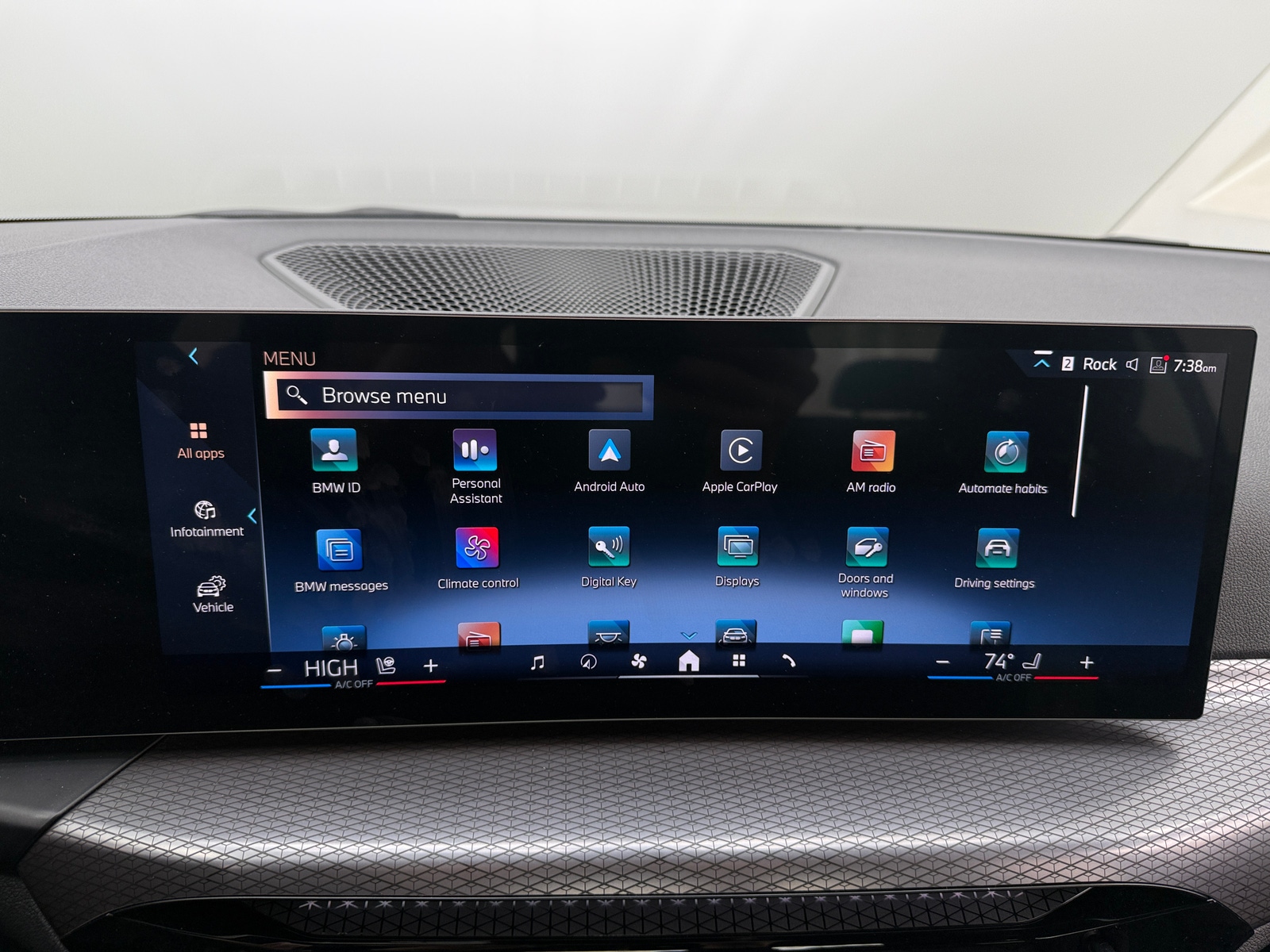 Thumbnail: 2025 BMW 3 Series - 3