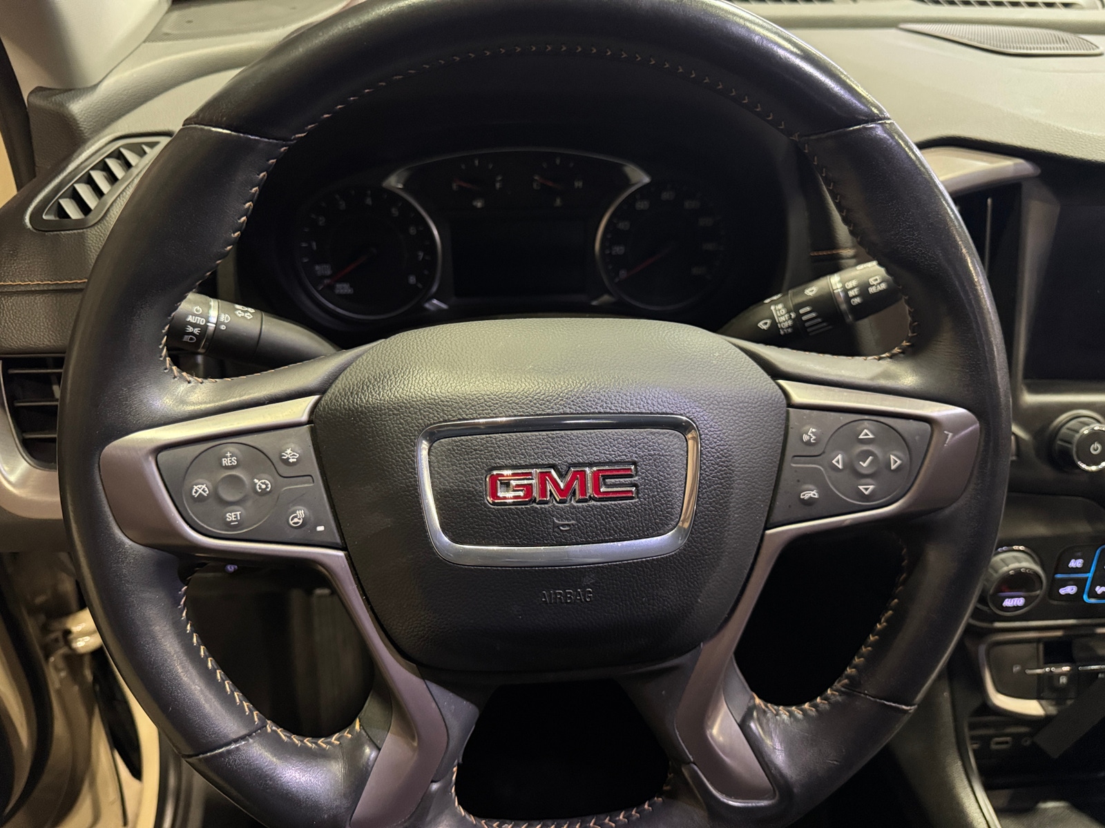 Thumbnail: 2022 GMC Terrain - 4